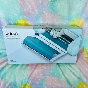Cricut Vinyl Roll Holder